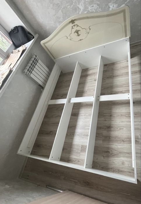 Кровать двухспальная