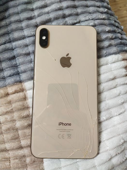 iPhone XS MAX gold