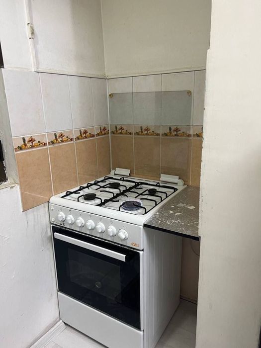 Qizlarga sheriklikka kvartira gangada Shayxontohur tumanida