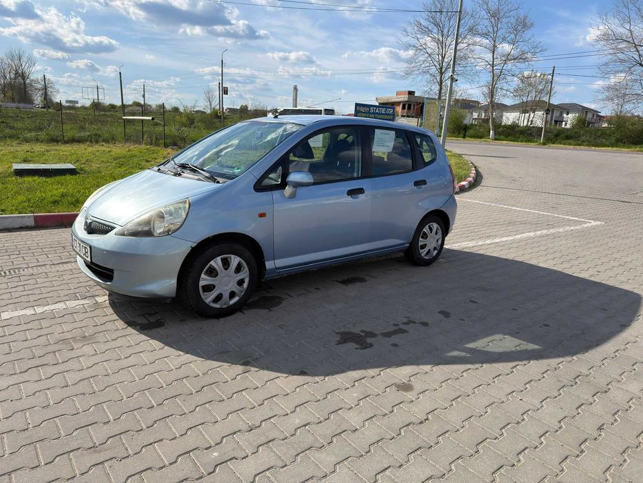 Mașina de vânzare!