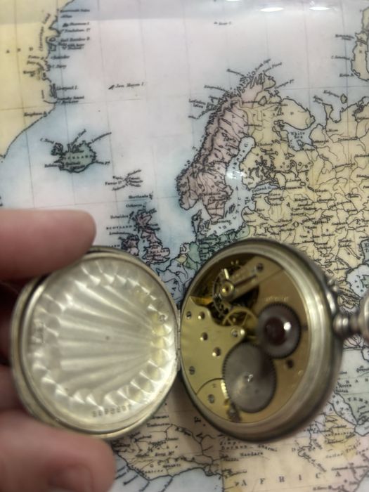 Ceas de buzunar Longines din argint, medaliat, vechi, de colectie