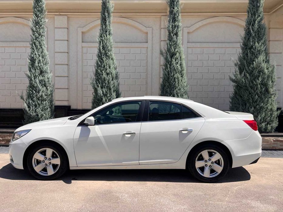 Chevrolet Malibu 1 2013 c люком