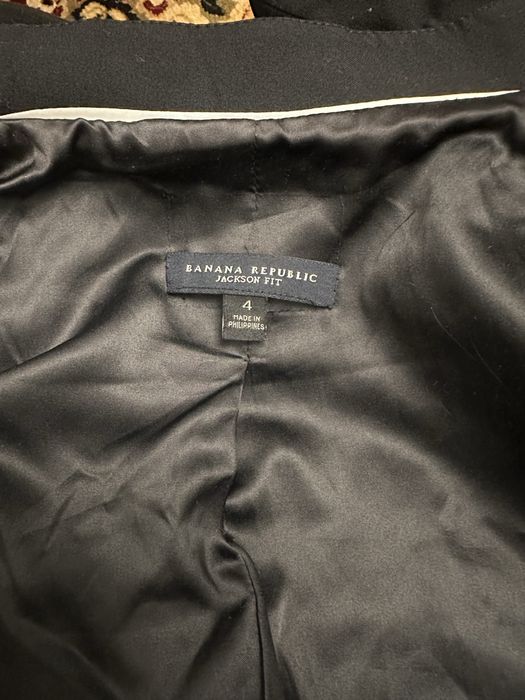 Пиджаки 42-44 размер оригинал