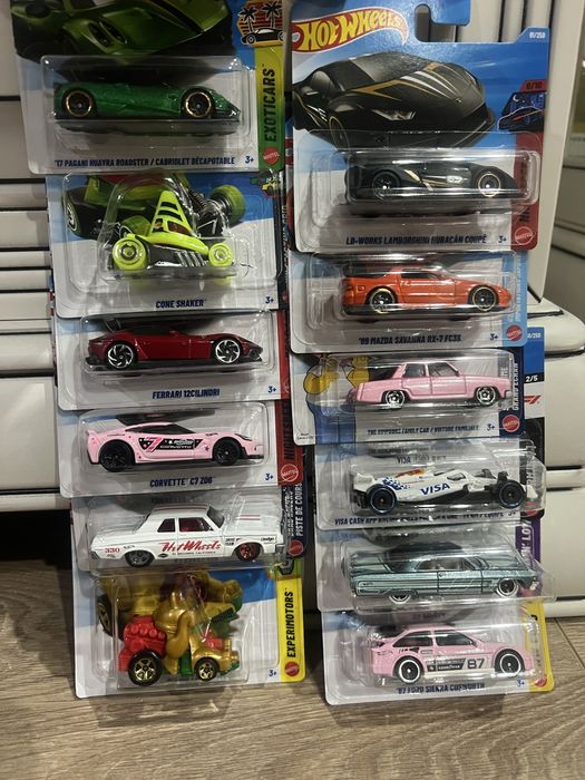 Hot wheels ferrari the simpsons car rs6