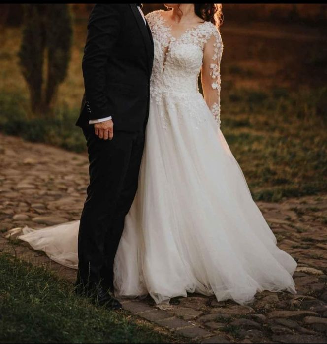 Rochie de mireasa + cadou