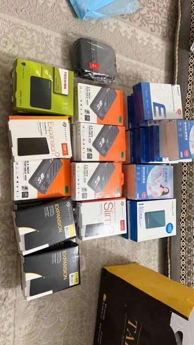 Xard disk qattiq disk sotiladi optom va donaga Seagate,Toshiba,Eaget