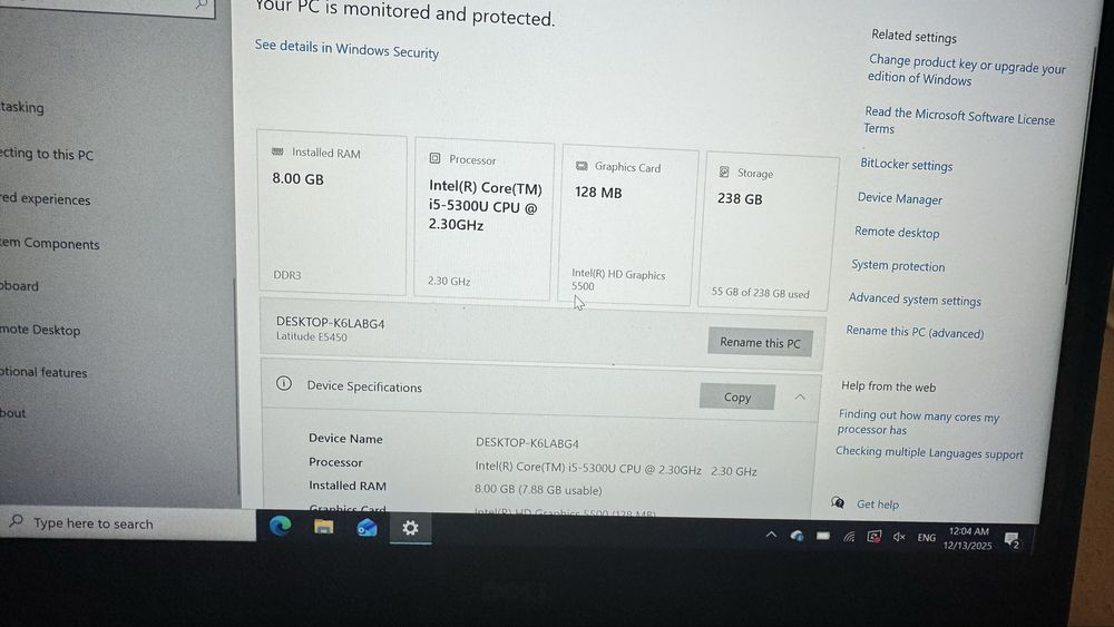 Лаптоп Dell touchscreen