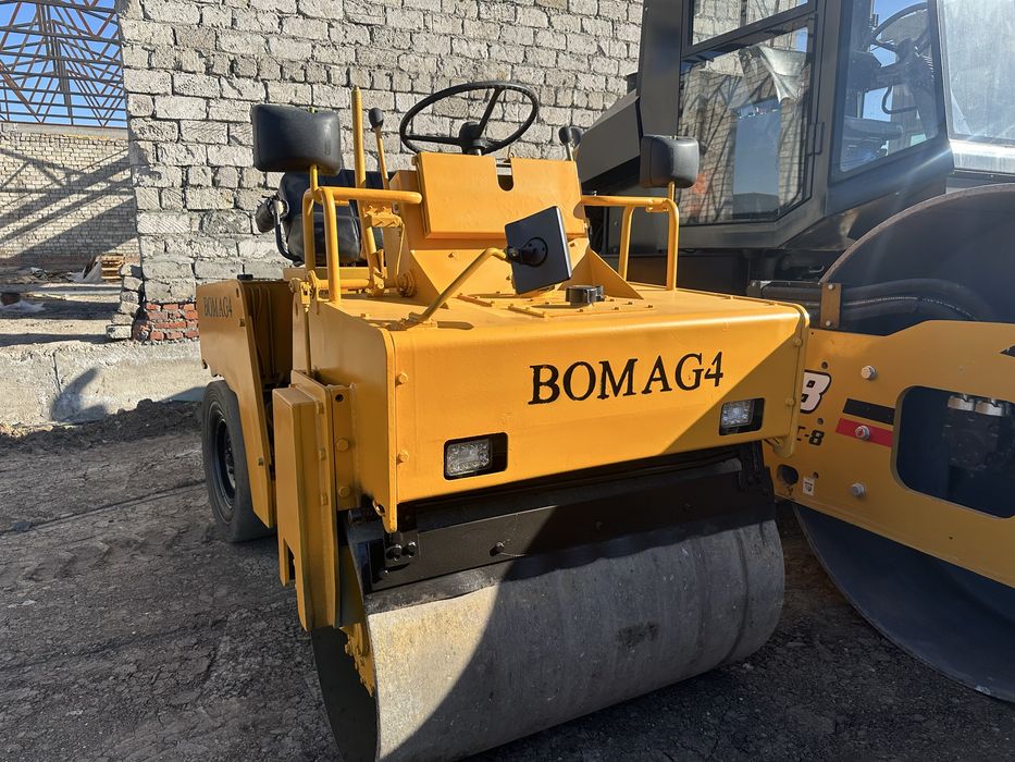 продается дорожный каток