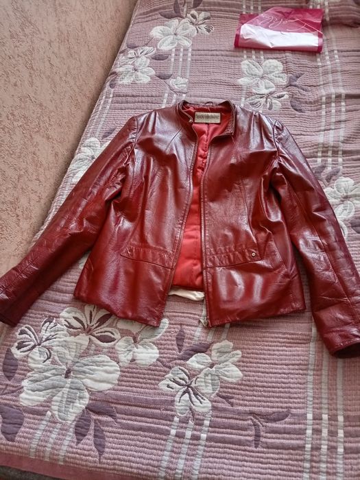 Продам вещи б/у женские