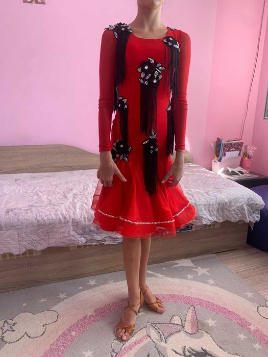 рокля за спортни танци-латина