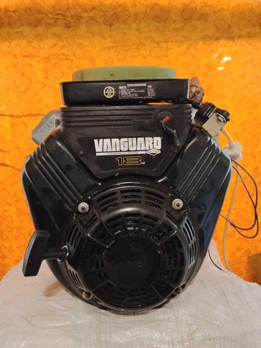 Briggs & Stratton Vanguard 18hp OHV V-Twin 570 см³ – 3600 RPM