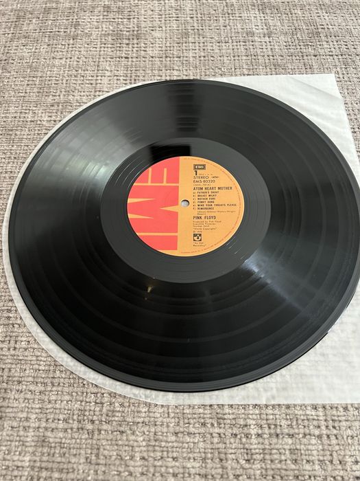 Pink Floyd – Atom Heart Mother (EMS-80320) Japan Press