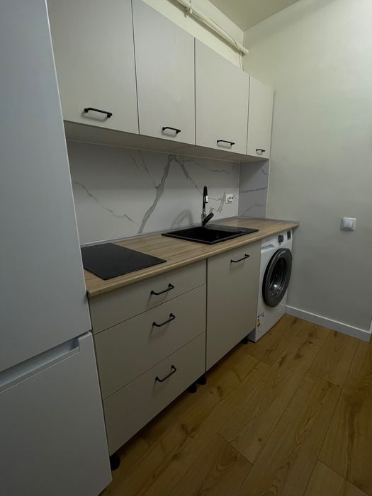 Ofer spre închiriere Garsoniera strada Fabricii 125A