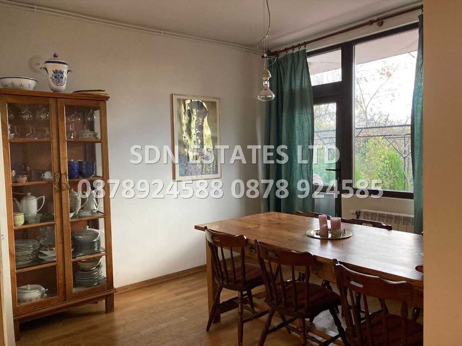 Продава се Къща в Казанлък - 200 кв.м за 725 €/кв.м - Снимка #5