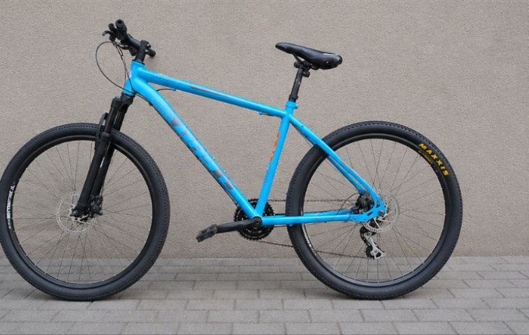 Bicicleta DHS preț negociabil