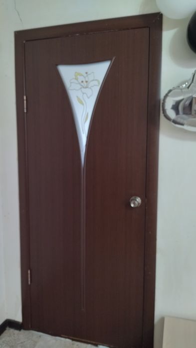 ОТДАМ даром двери