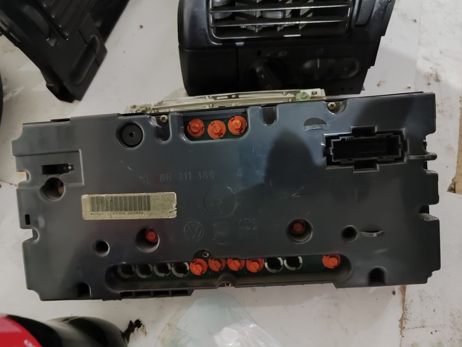 Бампер передний задний на гольф 3