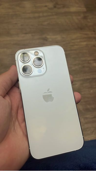 Продам iphone 13 pro