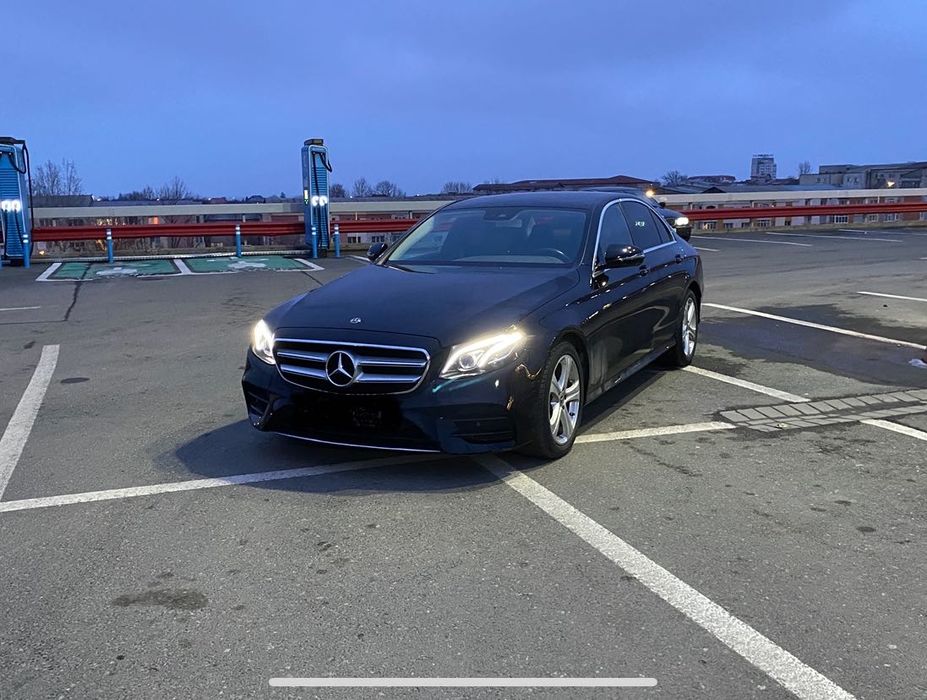 Mercedes-Benz E 220d 4MATIC