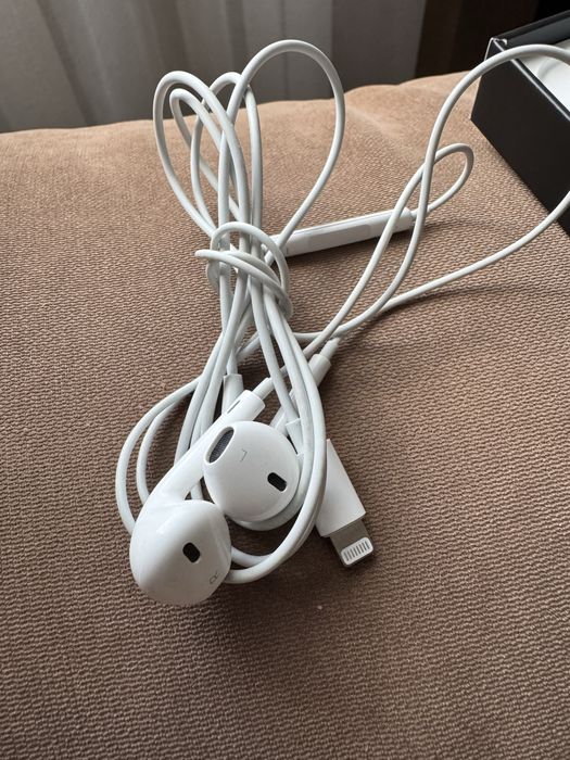Продам IPhone 13 Pro 256 GB