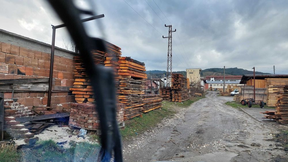 Продавам сухи талпи от Елша различни дебелини