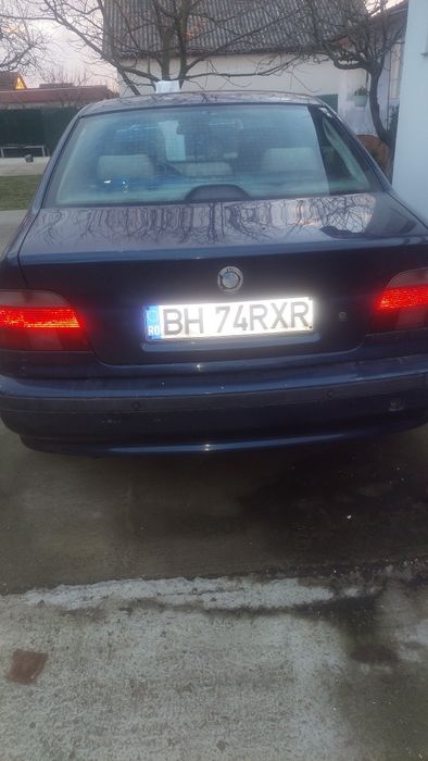 Vând BMW 520d...