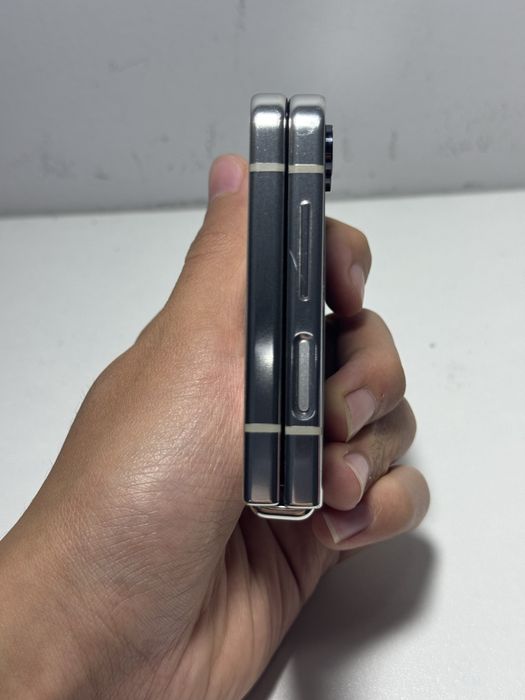 Samsung Z flip 5 512/8gb