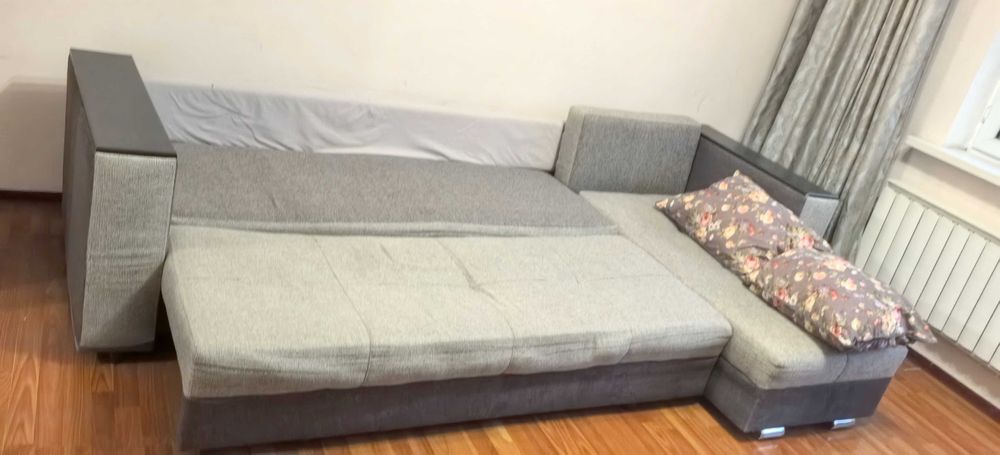 Продам диван угловой