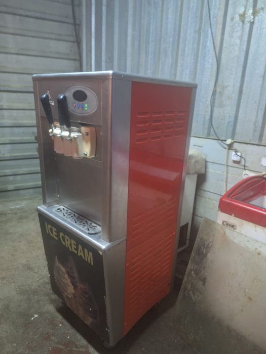 Мороженое аппарат