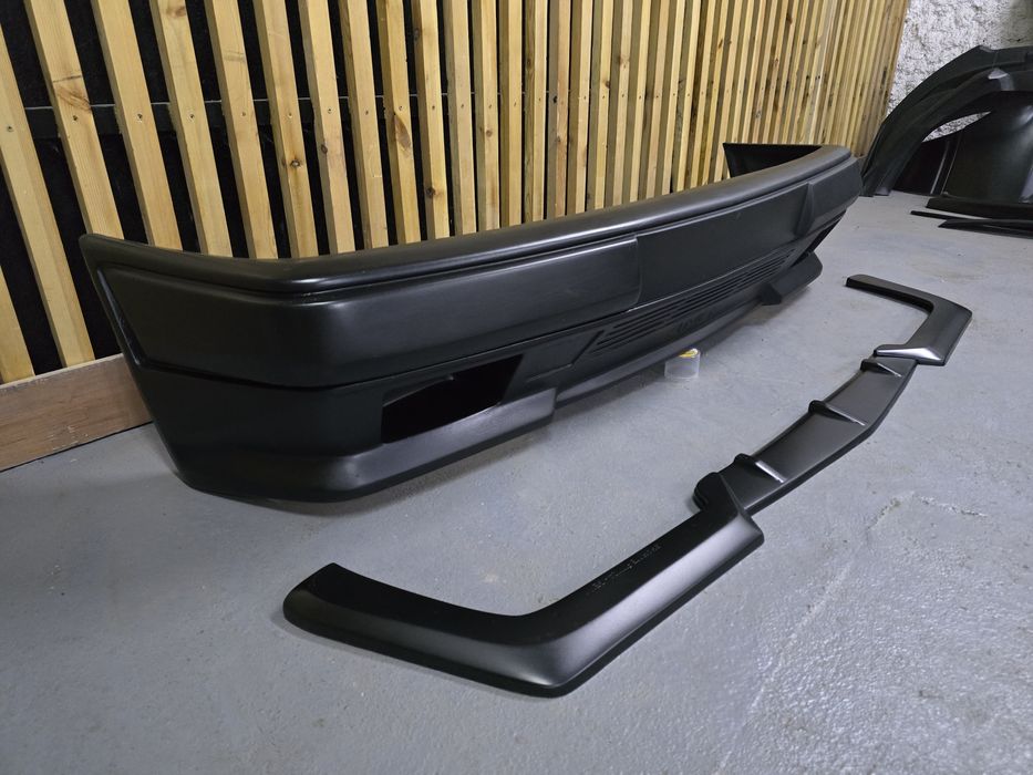 W124 AMG Gen 1 передний бампер и сплитер