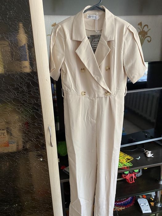 Комбинезон женский новый