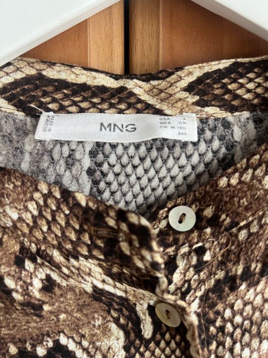Bluza fina, subtire si eleganta imprimeu crocodil Mango