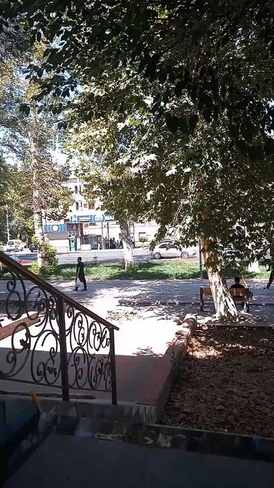 Аренда – магазин, торговые ряды, Катартал, ТЦ Parus, 1я линия