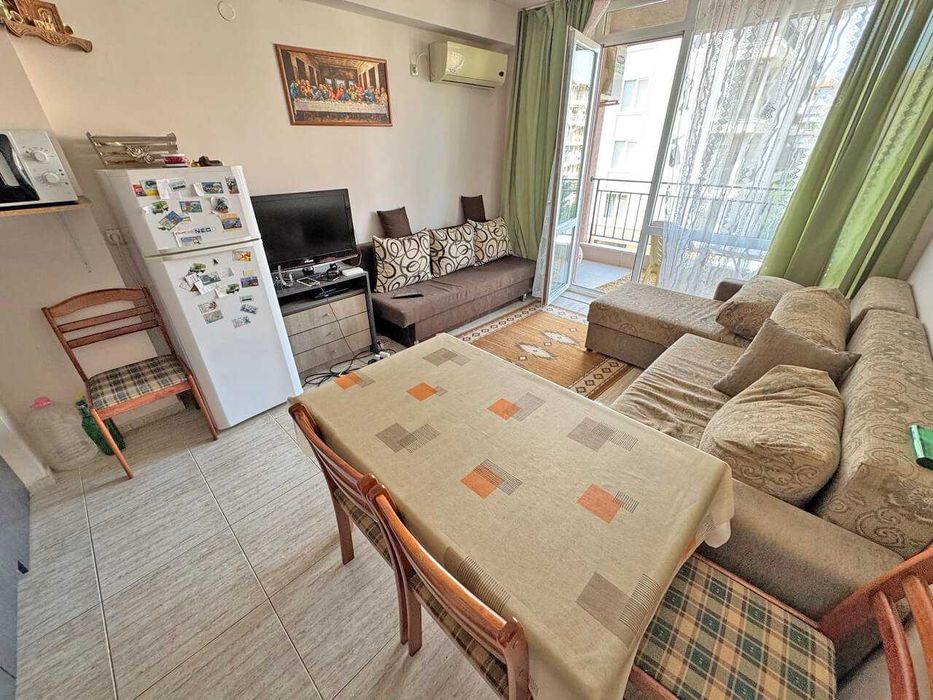 Продава се Двустаен апартамент в к.к. Слънчев бряг - 60 кв.м за 1309 €/кв.м - Снимка #3