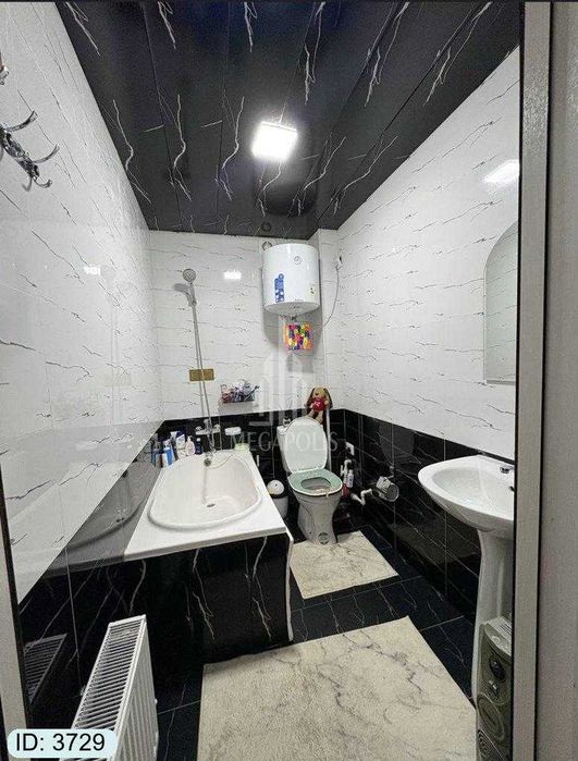 sharq 2 karzinka tarafda 2 xona tayyor kvartira sotiladi №3729