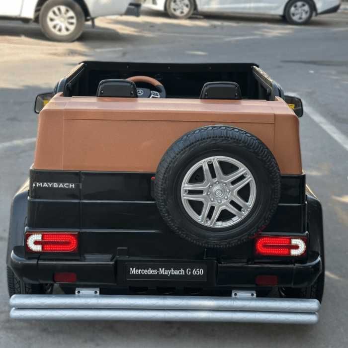 Лицензиран Акумулаторен Джип Mercedes Benz MAYBACH G650 2026,300W, 24V