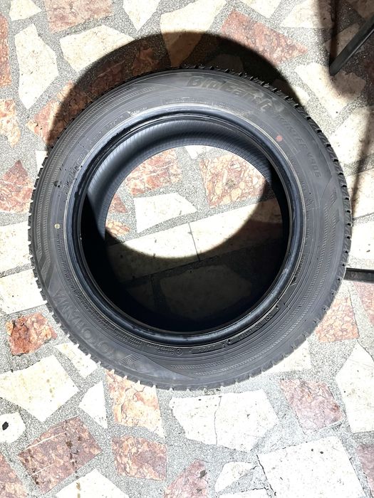 4 anvelope iarna Yokohama BluEarth V906 215/55 R17