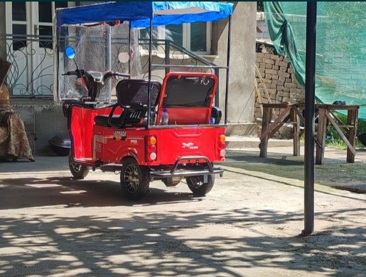 Трицикл Armada Motors sotiladi