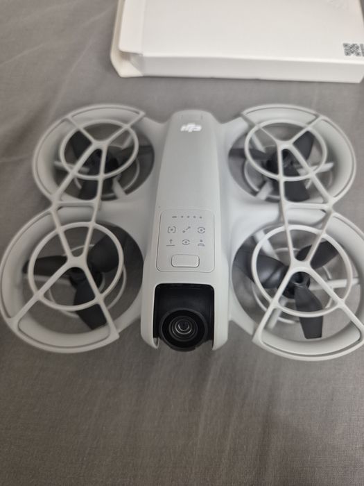 Vand Drona dji neo, nouă!
