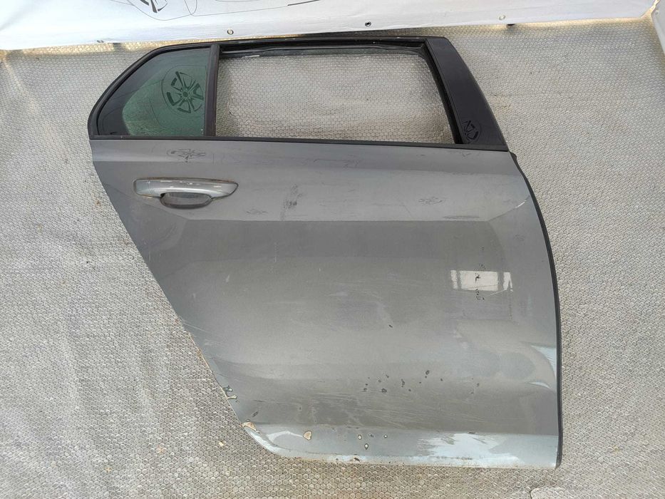 Usa Spate Dreapta VW Golf 6 Hatchback 2008–2013 / Cod OEM 5K6833312F (11L)