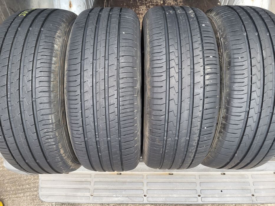 4бр 235/60/16  за джип 4х4 запазени