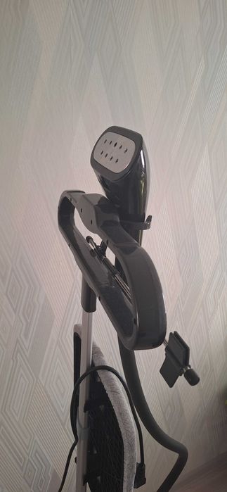 Вертикальный отпариватель orvica