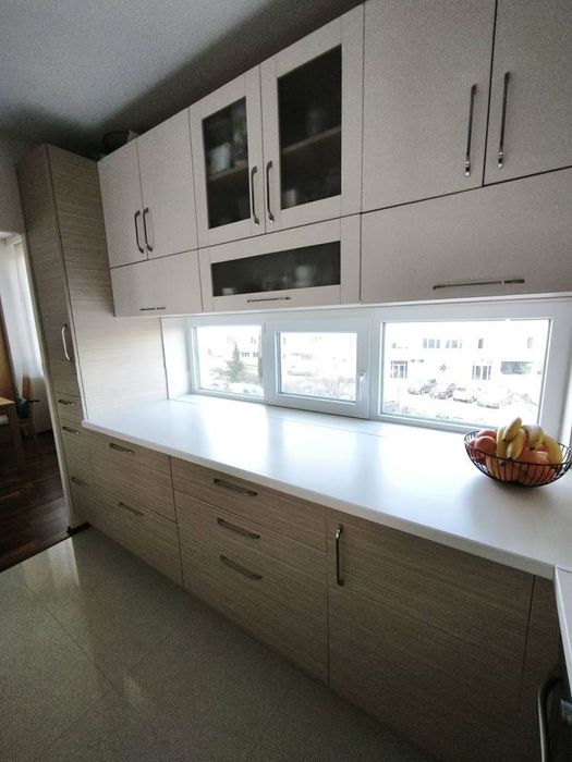 Тристаен апартамент в ж.к. Младост 2! До метростанция!