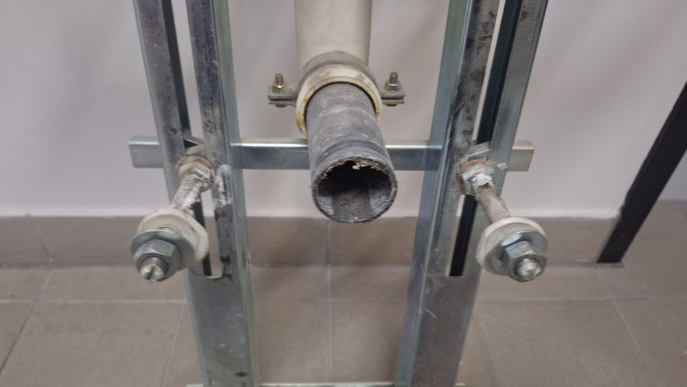 Продам  инсталляция  от унитаз