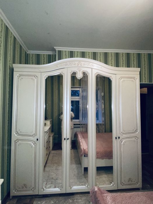 Спальный гарнитур новый