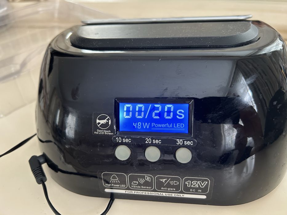 Led лампа для маникюра