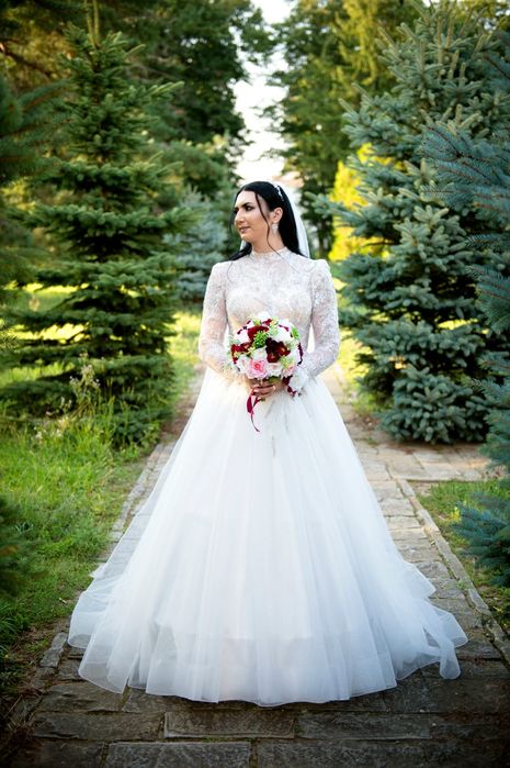 Rochie mireasa - Marime S-M - Model deosebit