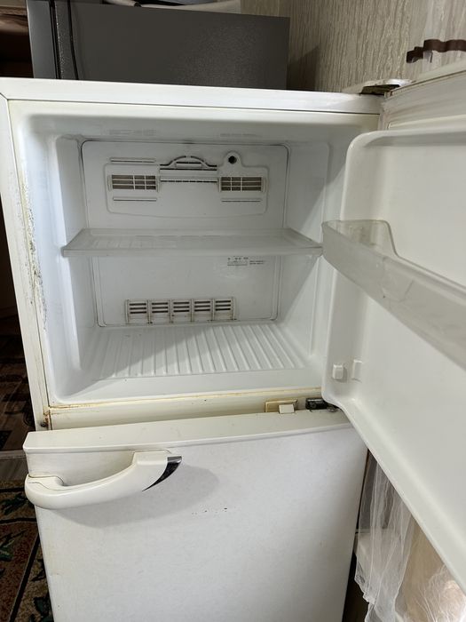 Холодилник Даево