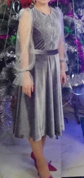 Продам платье вечерние