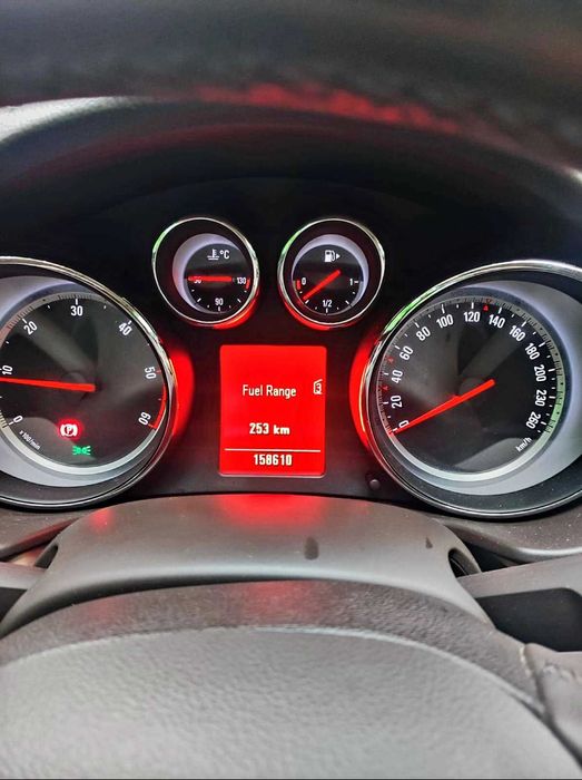 Opel insignia sports